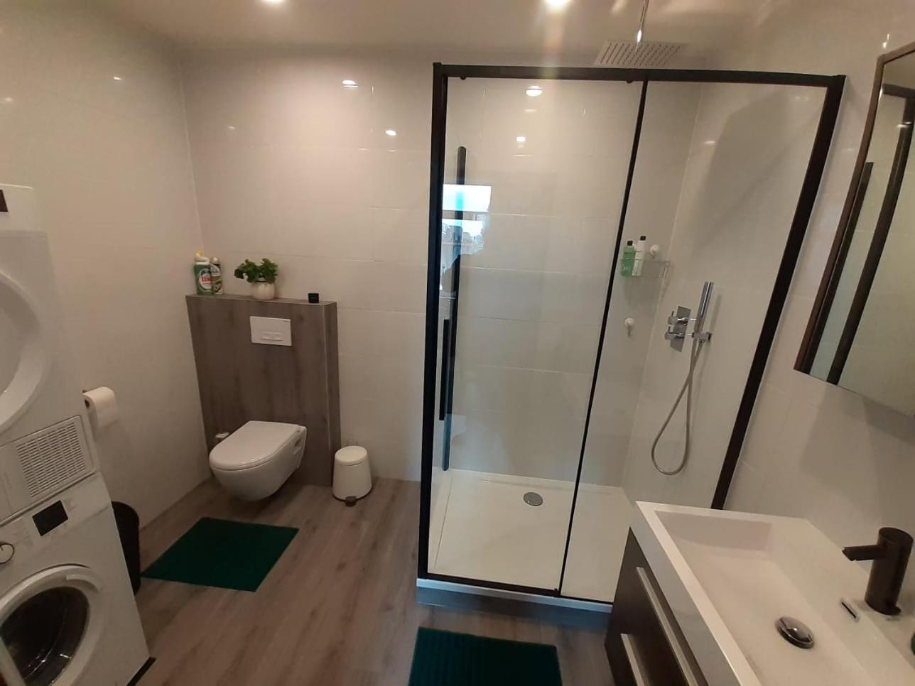 טילבורג Appartement Deluxe מראה חיצוני תמונה