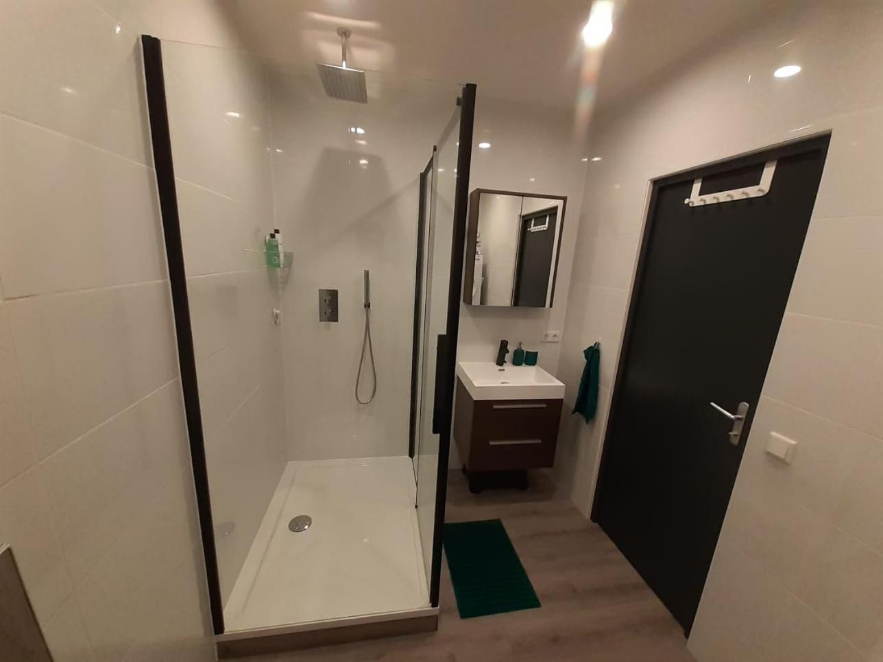 טילבורג Appartement Deluxe מראה חיצוני תמונה